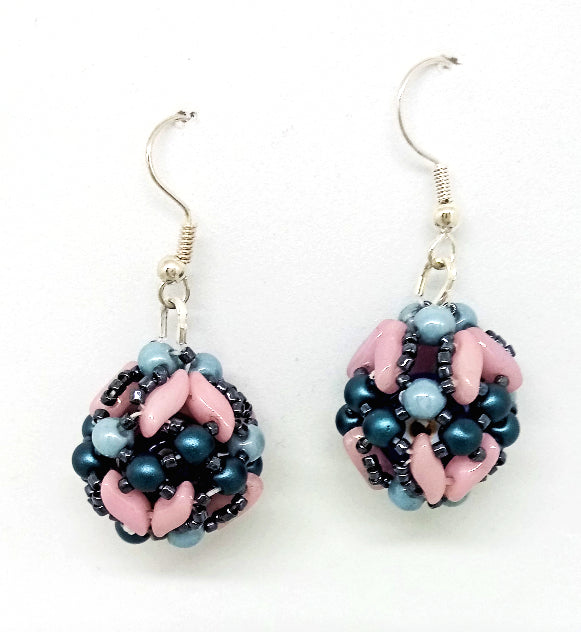 May Flowers Beaded Bead Earrings