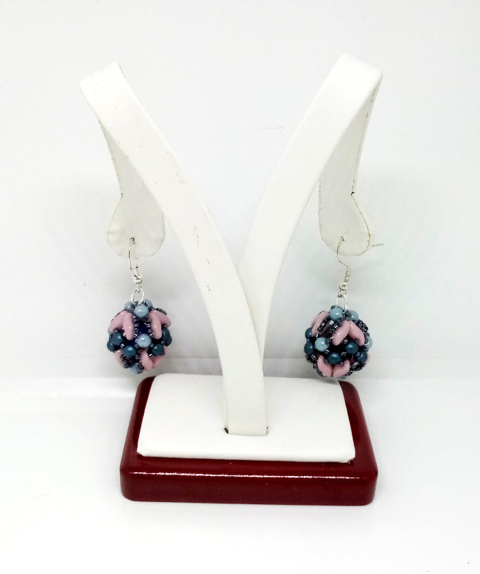 May Flowers Beaded Bead Earrings