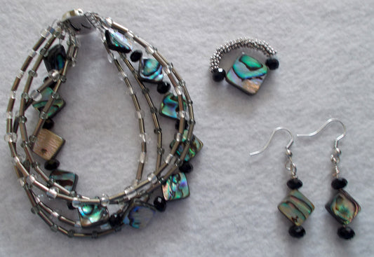 Shimmering Tide Jewelry Set