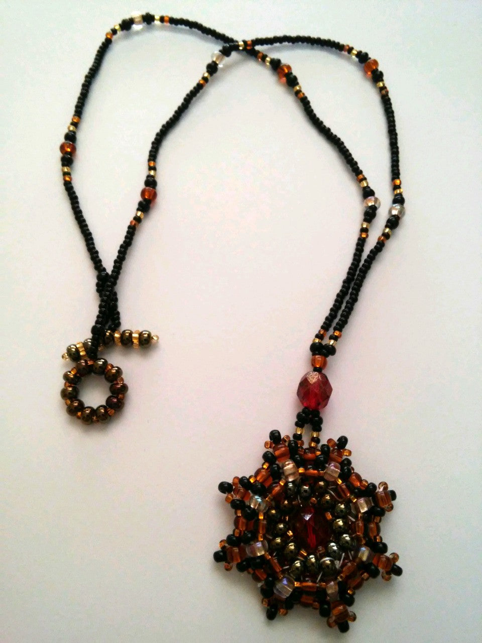 Victorian Rosettes Necklace