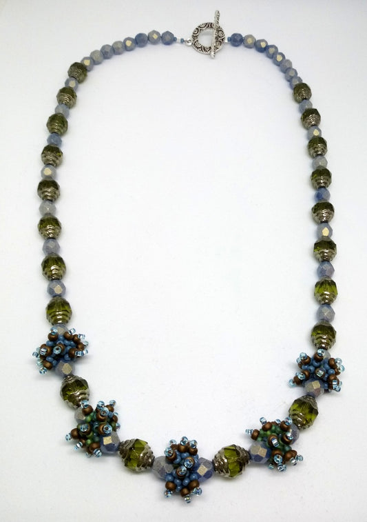Wispy Beaded Bead Necklace