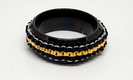 Black/gold Channel Ring