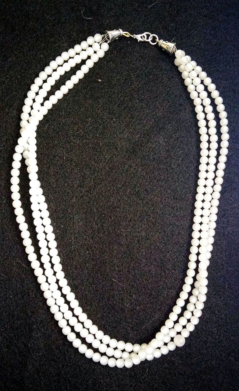 Playful Pearls Necklace